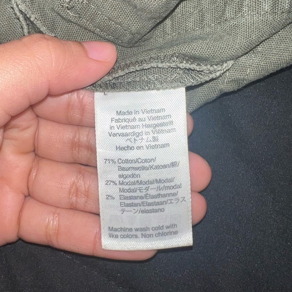 Point Sur olive green flared bottom cropped pant. Size 28P. - Picture 7 of 9